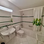 Apartamento La Riva Mit Berg- Und Seeblick Laax
