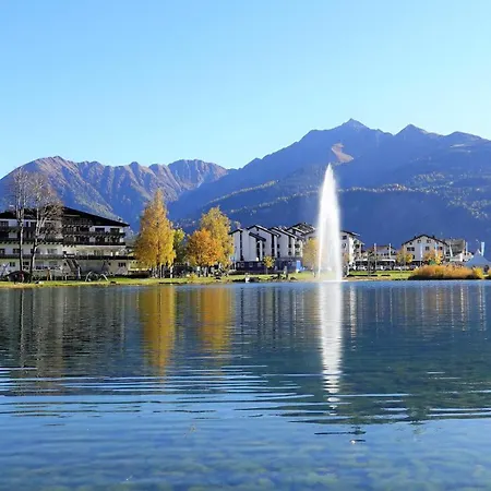 La Riva Mit Berg- Und Seeblick *
