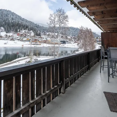 La Riva Mit Berg- Und Seeblick شقة لاكس
